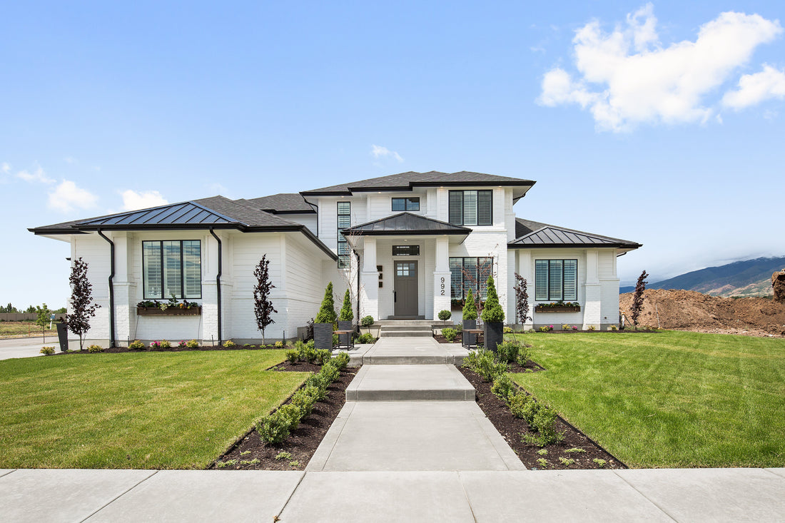 Building a Custom Home: What to Expect When Building from the Ground Up